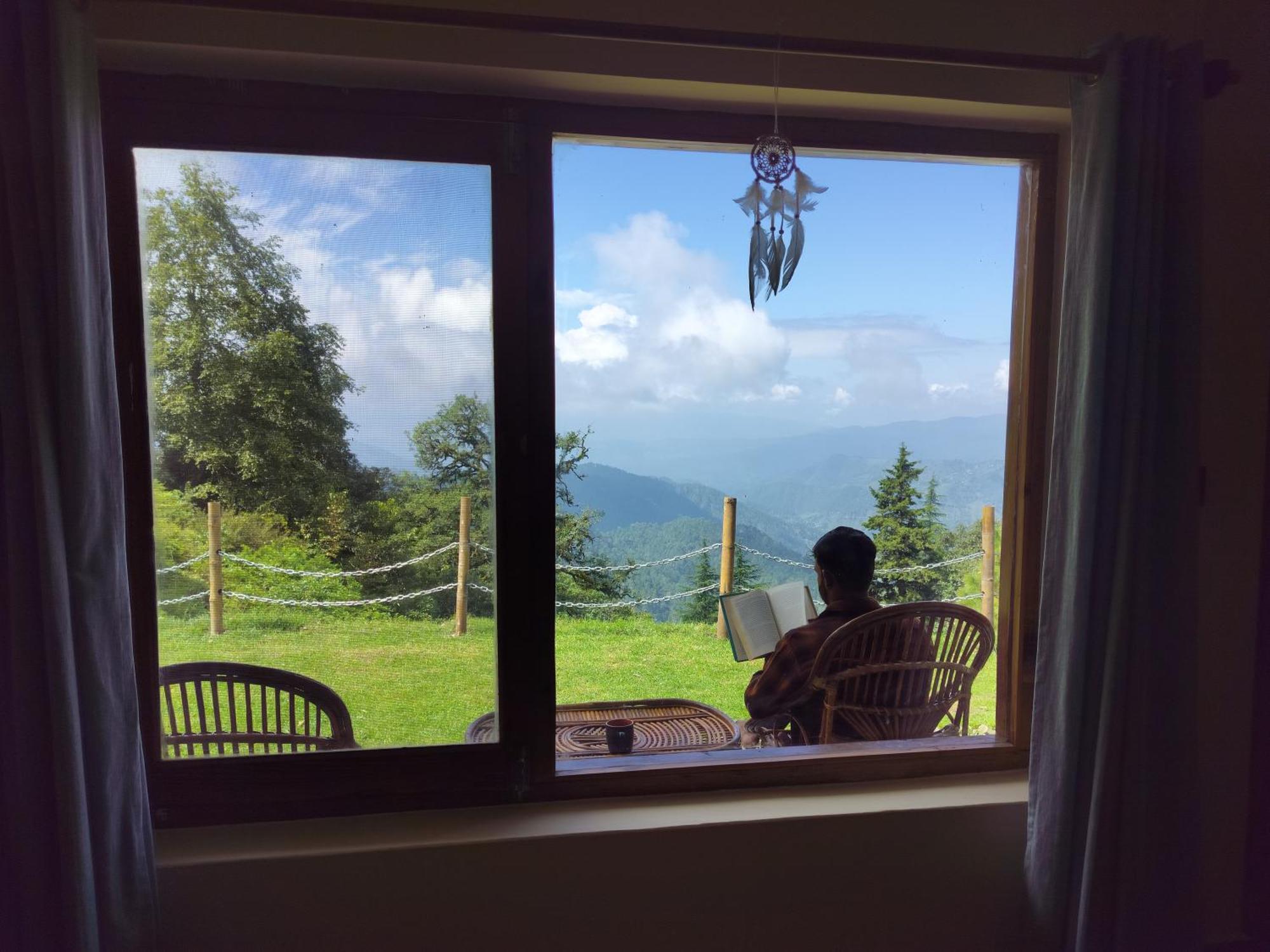 Simba Jungle Lodge, Binsar Wildlife Sanctuary Buitenkant foto