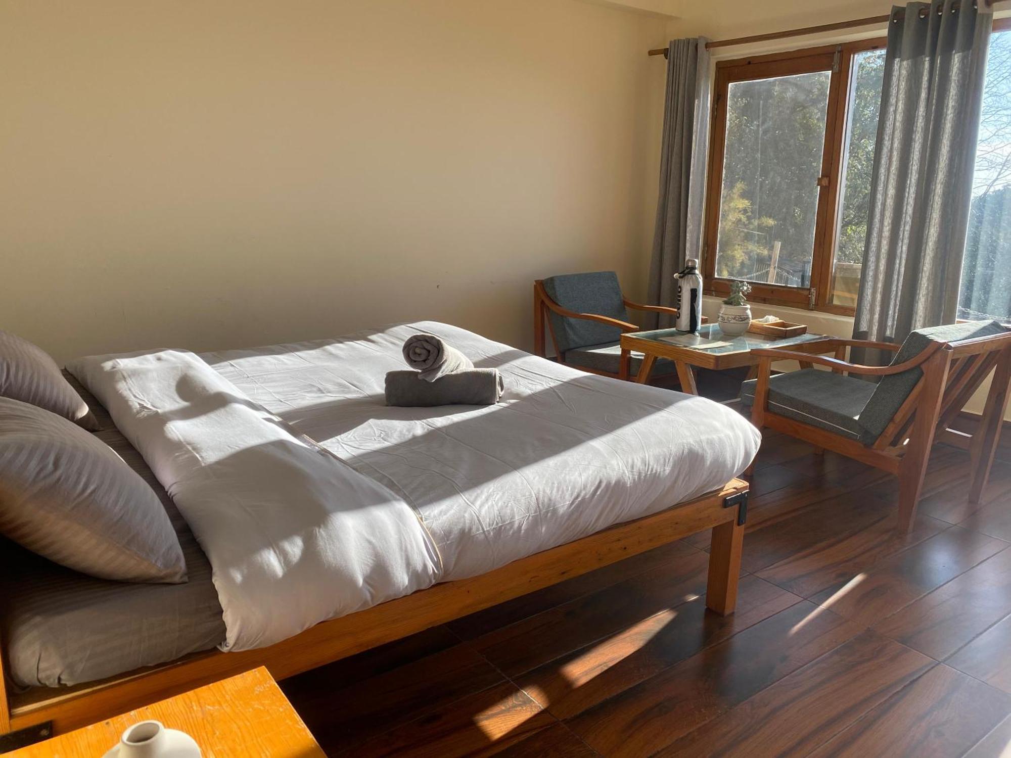 Simba Jungle Lodge, Binsar Wildlife Sanctuary Buitenkant foto